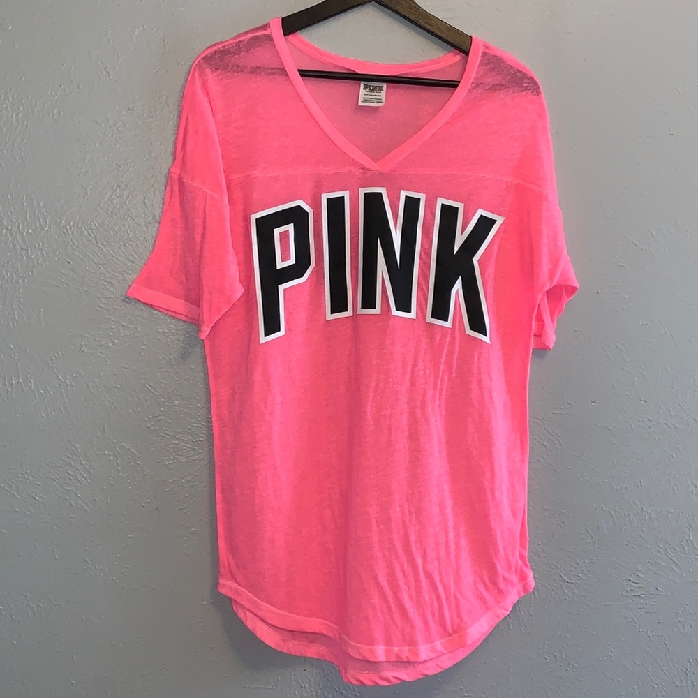 Vs shirt